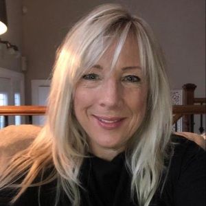 Meet your Posher, Lynne